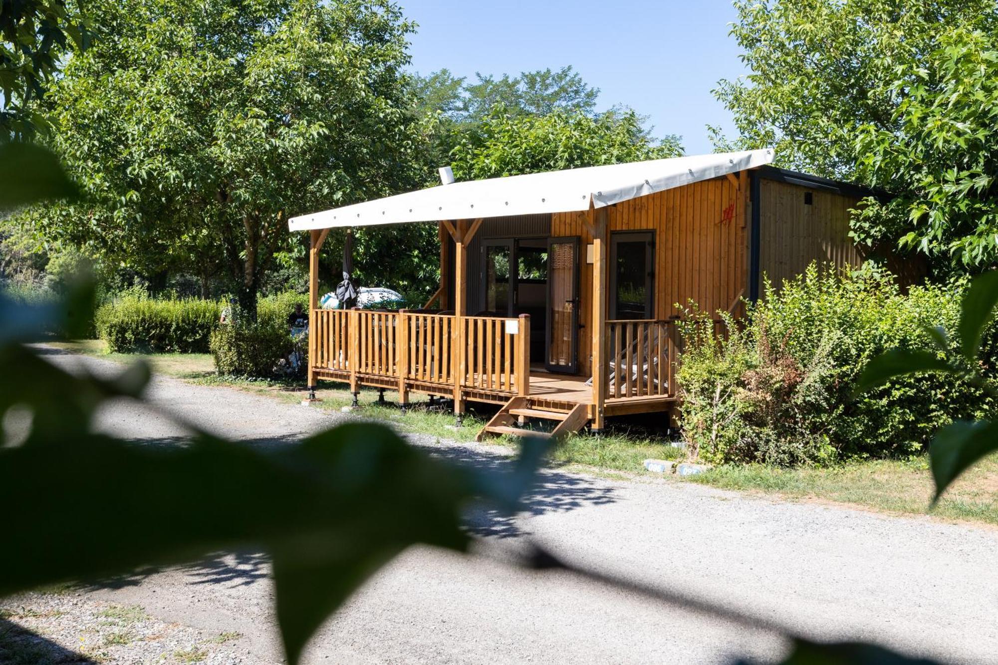 Camping Sites Et Paysages Les Pres Hauts Систерон Экстерьер фото