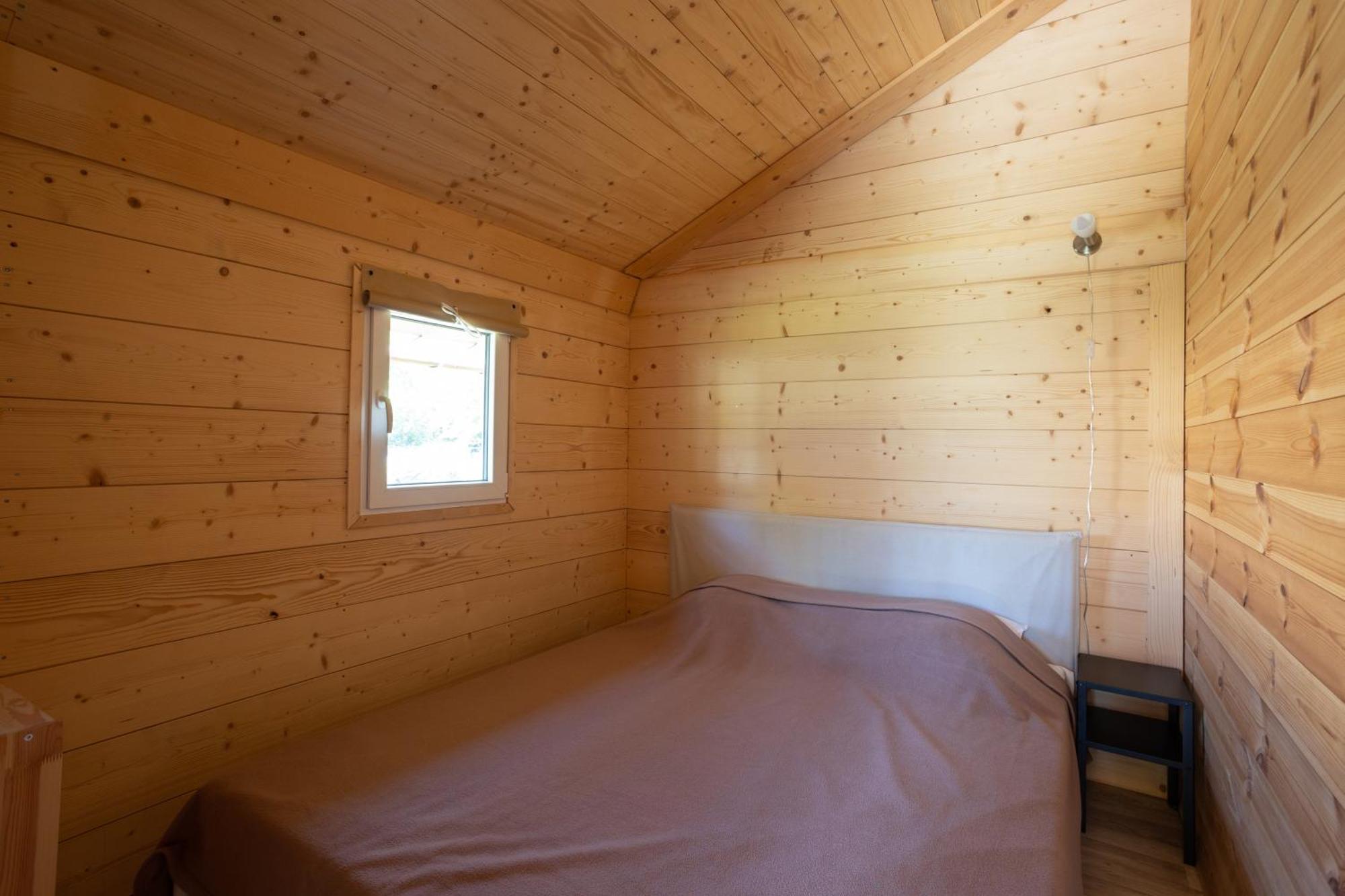 Camping Sites Et Paysages Les Pres Hauts Систерон Экстерьер фото